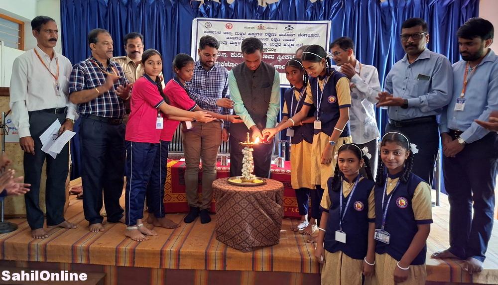 Students raise questions on illegal abortions, drug use, and harassment at Ankola children’s rights program