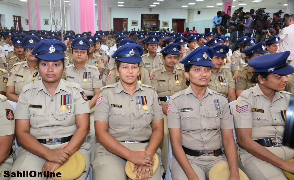 Bengaluru: CM Siddaramaiah Distributes New Blue Peak Caps to Karnataka Police