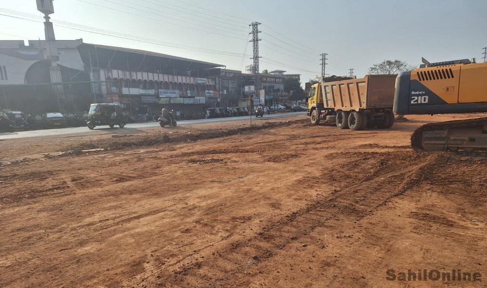 NH-66 widening work crawls in Bhatkal, traffic chaos worsens