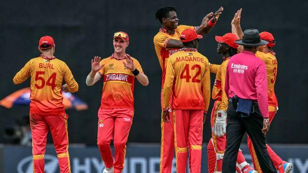 Zimbabwe qualify for super 8s as Ireland clash ends without result