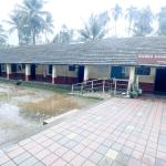 Bhatkal's 60-year-old Haduvalli government school crumbles as students study beneath cracked walls and a leaking roof
