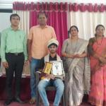 Karwar: JEE, KCET and other competitive exam achiever Aneesh Naik felicitated