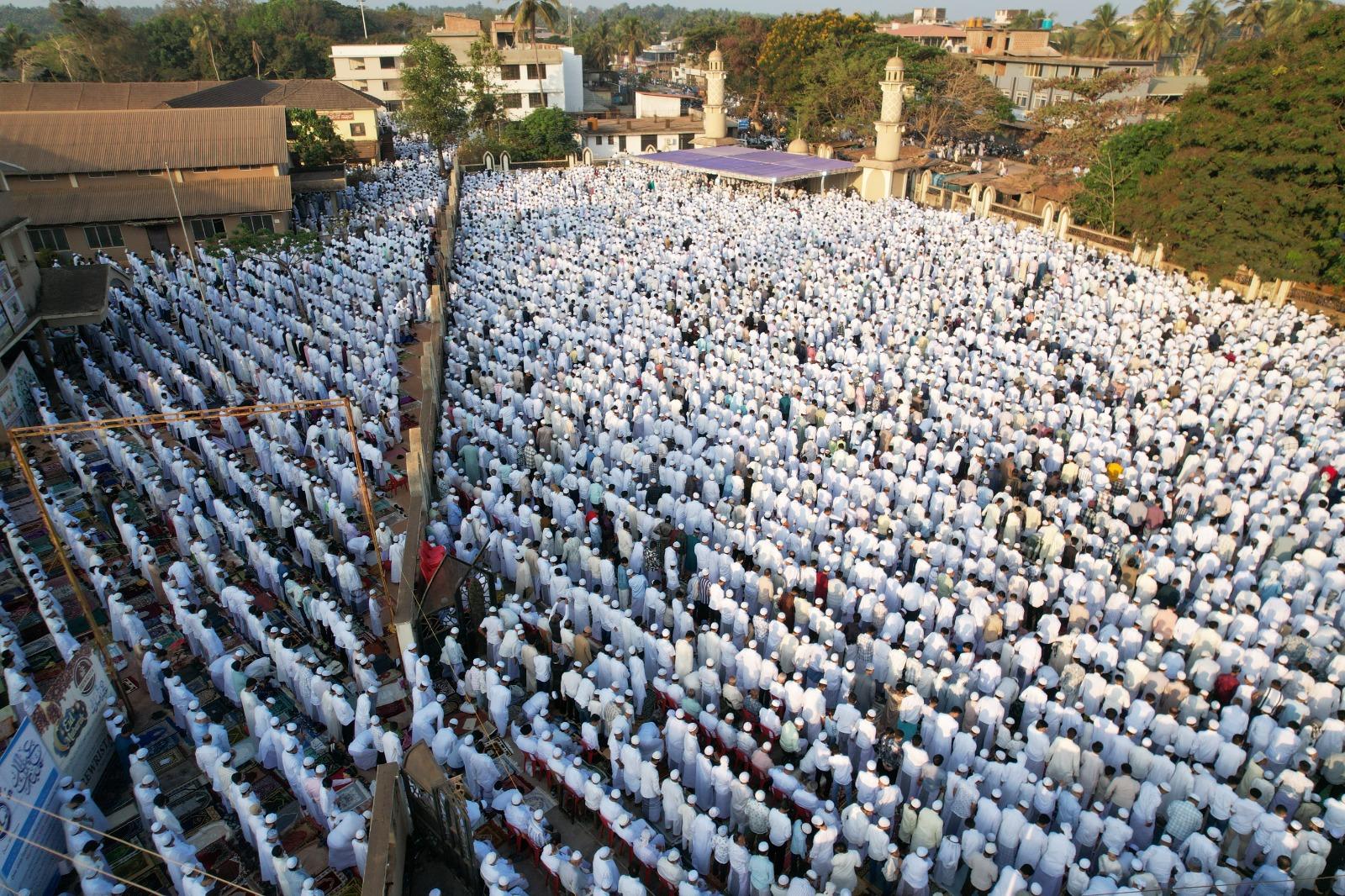 Eid-ul-Fitr Celebrated with Religious Fervour Across Bhatkal