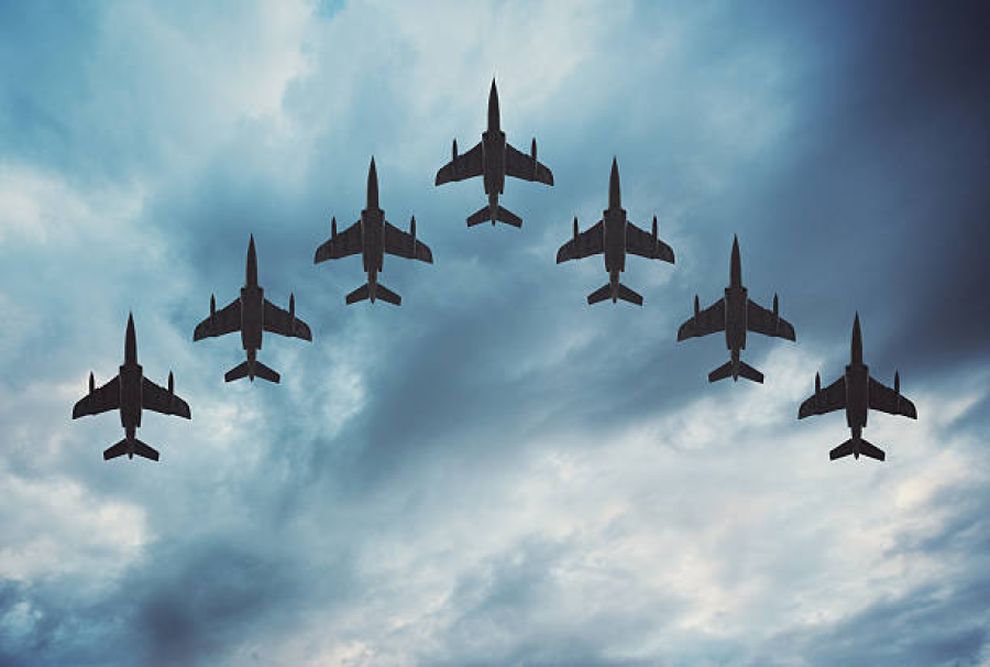 Aero India 2025: SU-57 and F-35 Fighter Jets Dazzle Bengaluru Audience