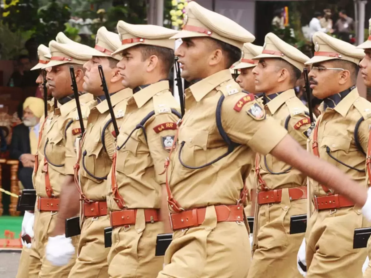 Maharashtra Govt Reshuffles 11 IPS Officers, Including Two ADGs