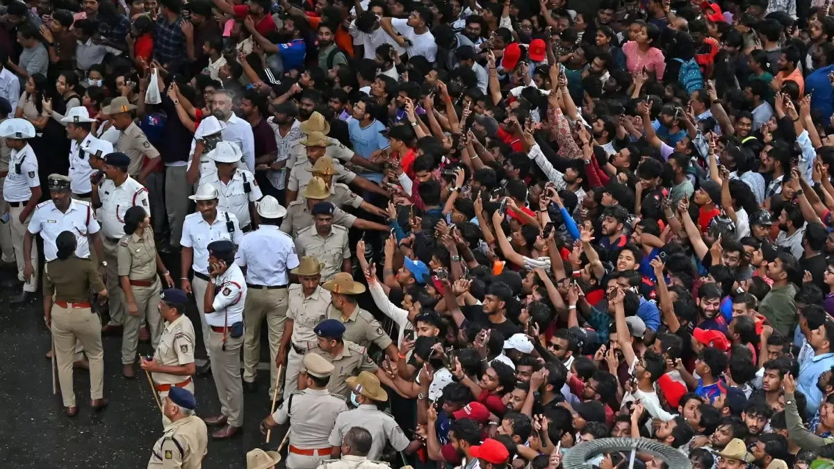 Karnataka HC bars coercive action against RCB, DNA till June 12 in stampede case