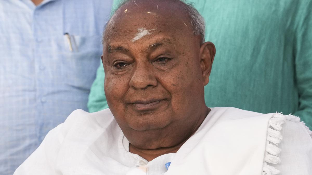 Deve Gowda urges PM Modi to support distressed mango farmers