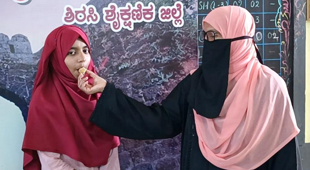 Urdu school student from Sirsi makes history with 100% marks in SSLC